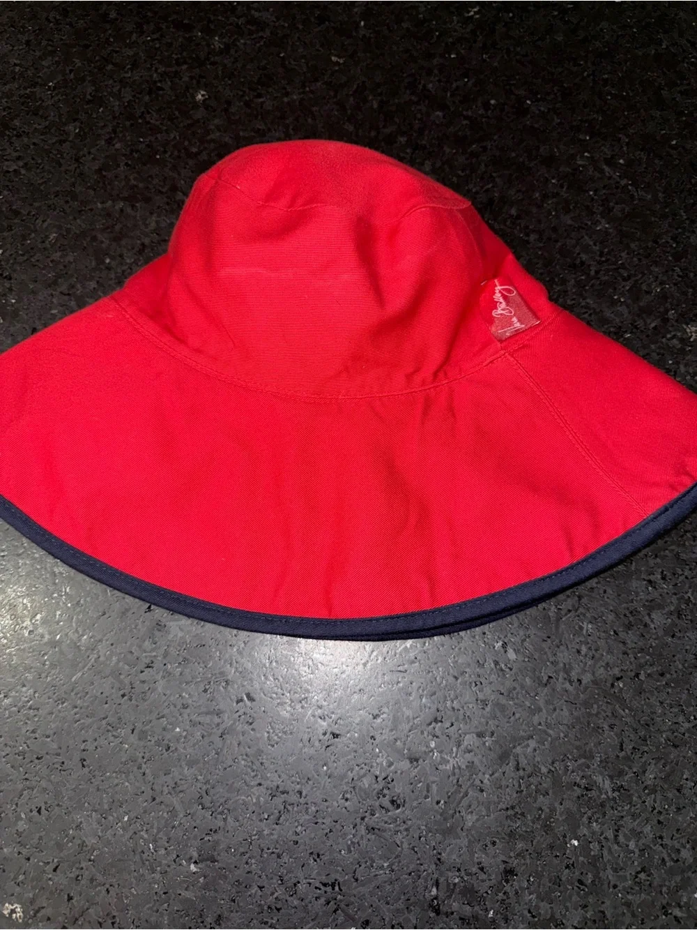 UEC Vera Bradley RED Seaside Beach Reversible Floral Print Cotton Bucket Hat